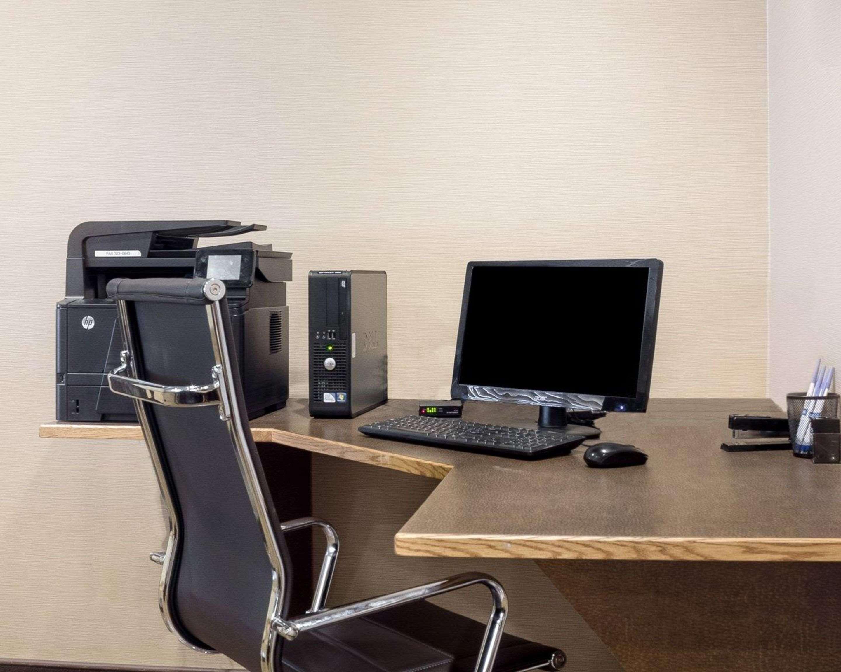 Quality Inn Bismarck I-94 エクステリア 写真