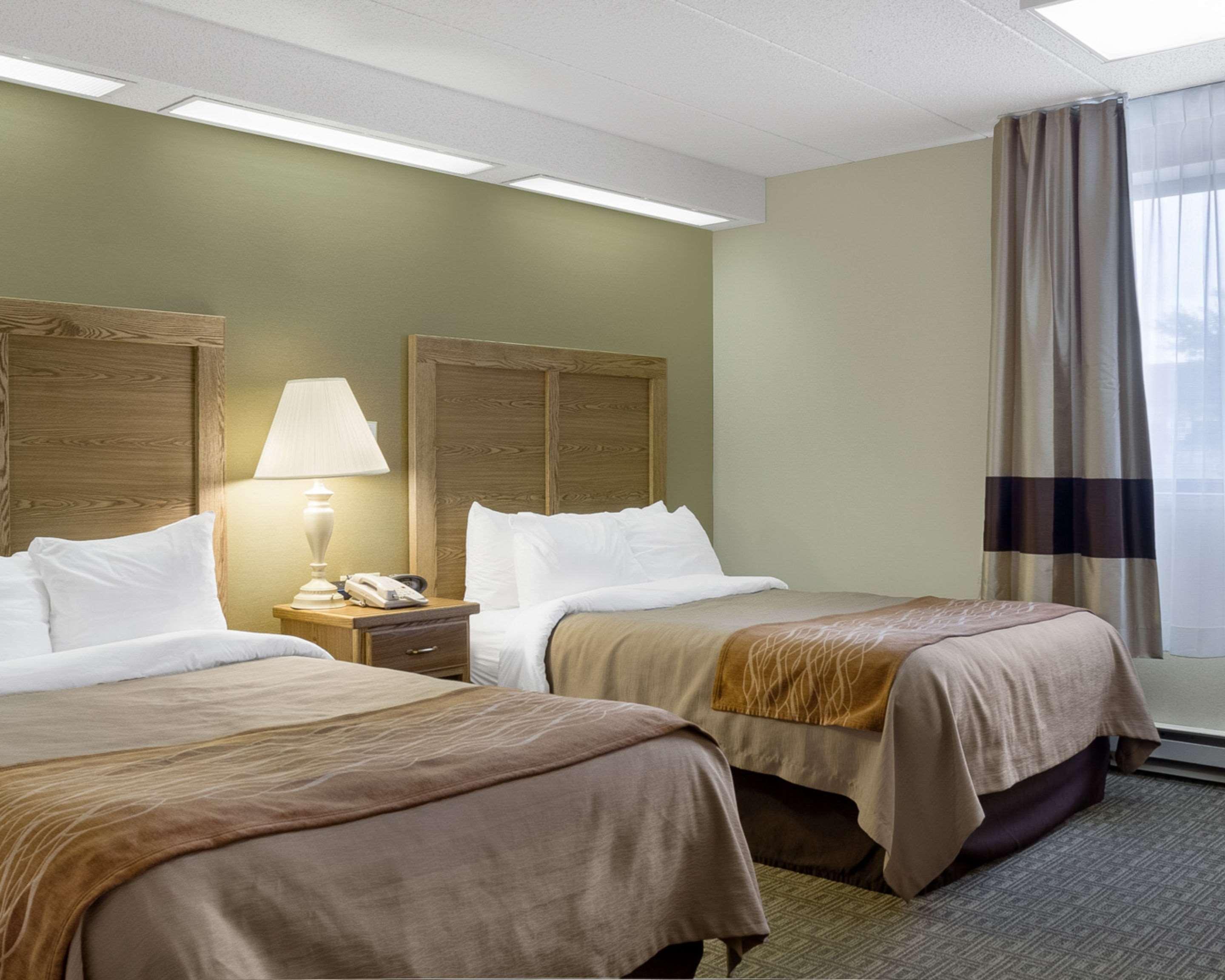 Quality Inn Bismarck I-94 エクステリア 写真
