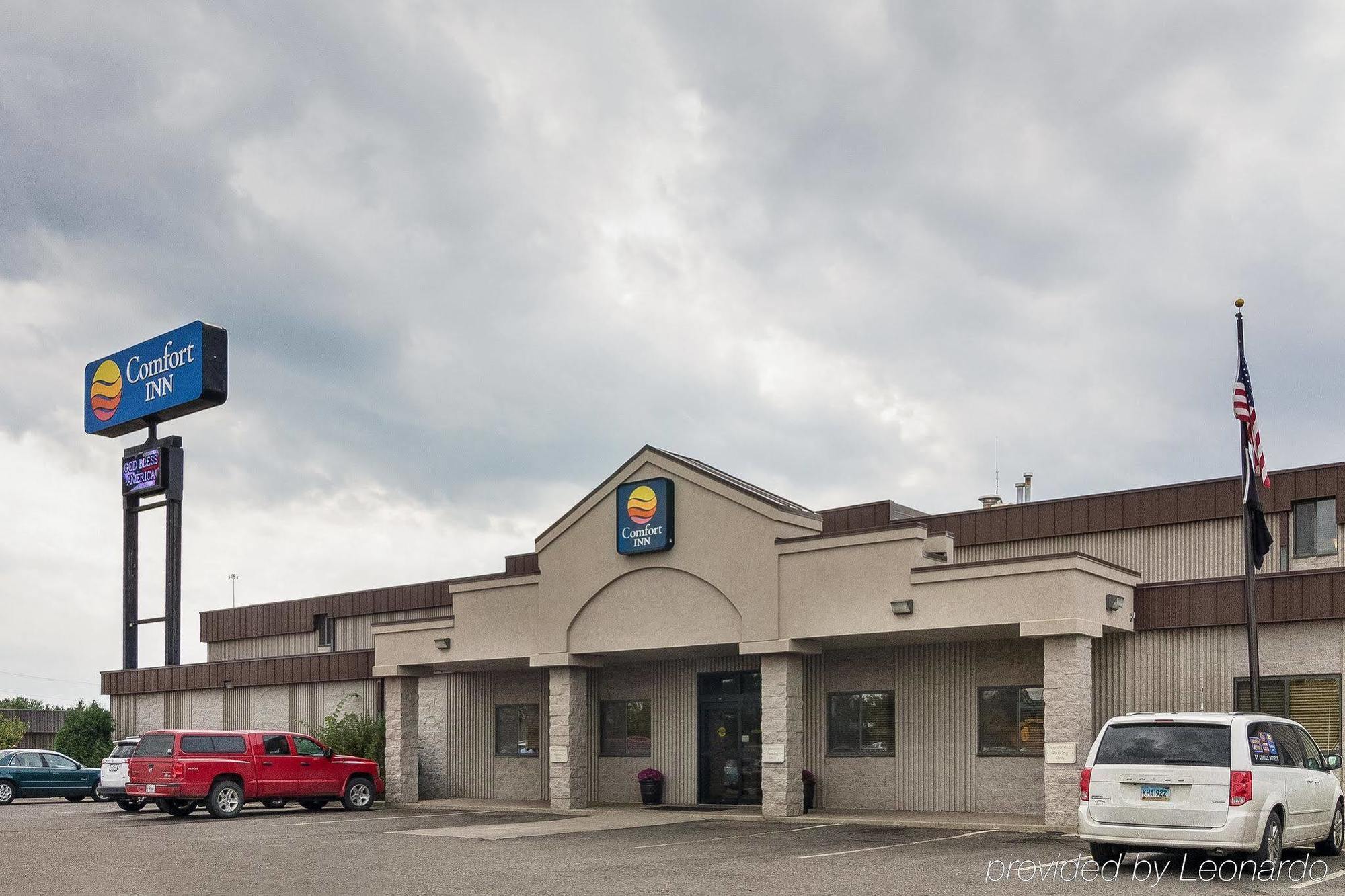 Quality Inn Bismarck I-94 エクステリア 写真