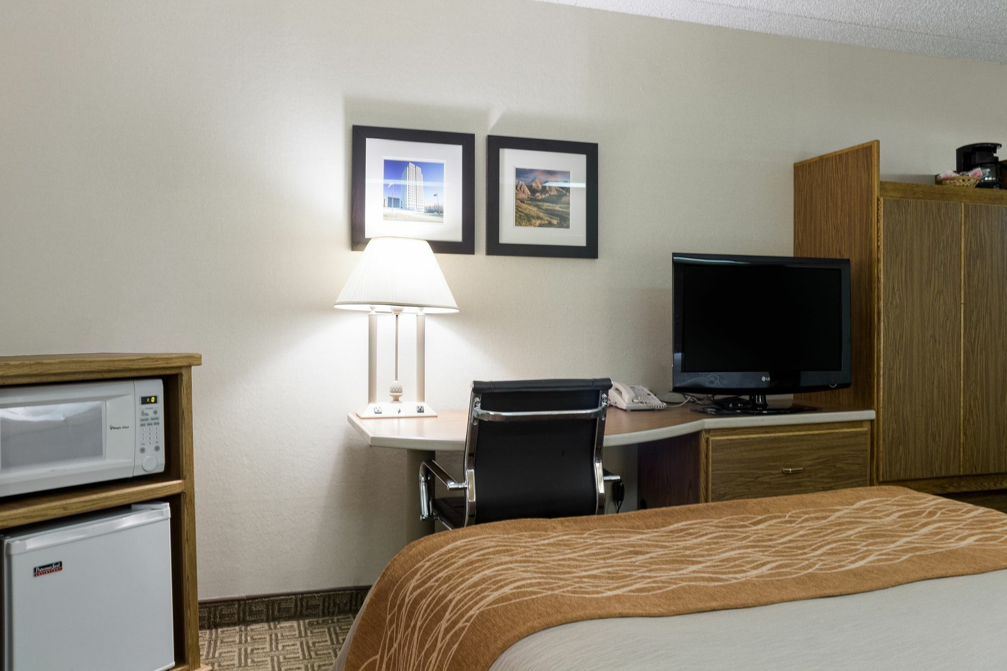 Quality Inn Bismarck I-94 エクステリア 写真