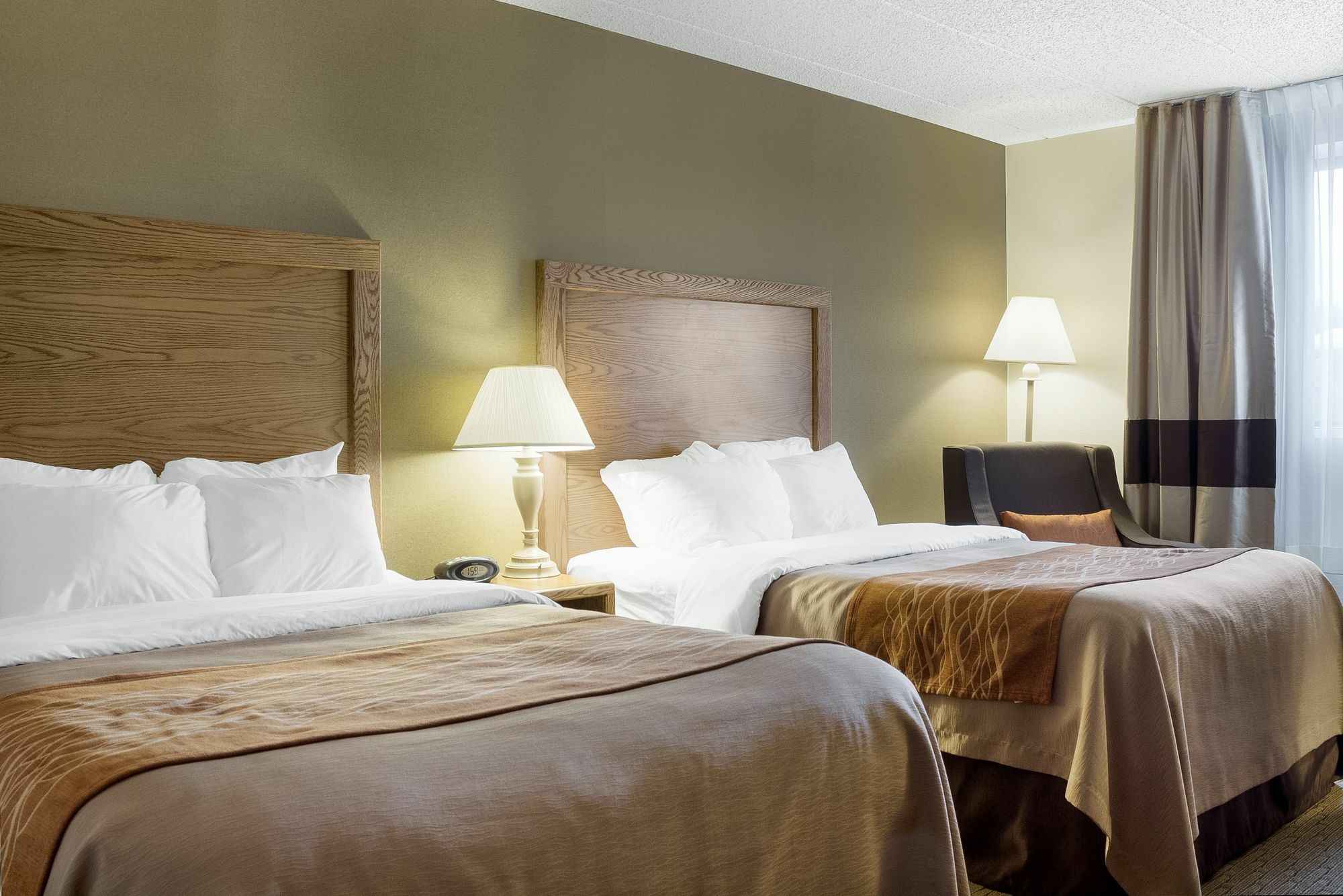 Quality Inn Bismarck I-94 エクステリア 写真